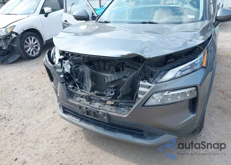 2021 Nissan Rogue Sv Fwd z USA, uszkodzony, nr VIN 5N1AT3BA9MC673694